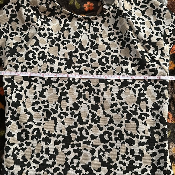 Brand new Zara Fitted Cap  Leopard Prints Midi Dress - Picture 9 of 9